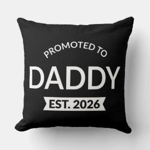 Cojín Decorativo Ascendido a Papá Est. 2026 II