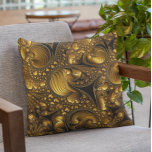 Cojín Decorativo Aspecto metálico fractal dorado<br><div class="desc">Este diseño fue creado a través del arte digital,  y puede ser personalizado eligiendo la opción más personalizar. Contáctame en colorflowcreations@gmail.com si quieres tener este diseño en otro producto. Ver más de mis creaciones o seguirme en www.facebook.com/colorflowcreations,  www.instagram.com/colorflowcreations,  www.twitter.com/colorflowart,  y・.</div>