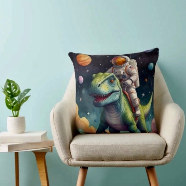 Cojín Decorativo Astronauta en Dino en el espacio (Subido por el creador)