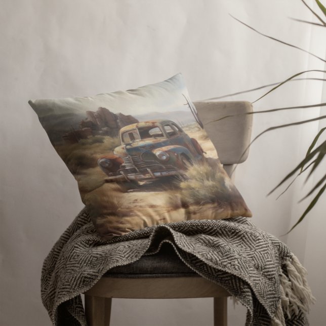 Cojín Decorativo Auto desierto en el desierto (Subido por el creador)