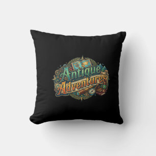 Cojín Decorativo Aventuras Antiguas – Camiseta Gráfica de Explorado