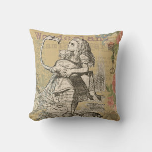 Cojín Decorativo Aventuras de Alicia en el País de las Maravillas F