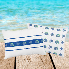 Cojín Decorativo Azul Chic y Rayas Blancas Conchas Marinas y Peces