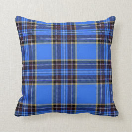 Cojín decorativo azul de la tela escocesa