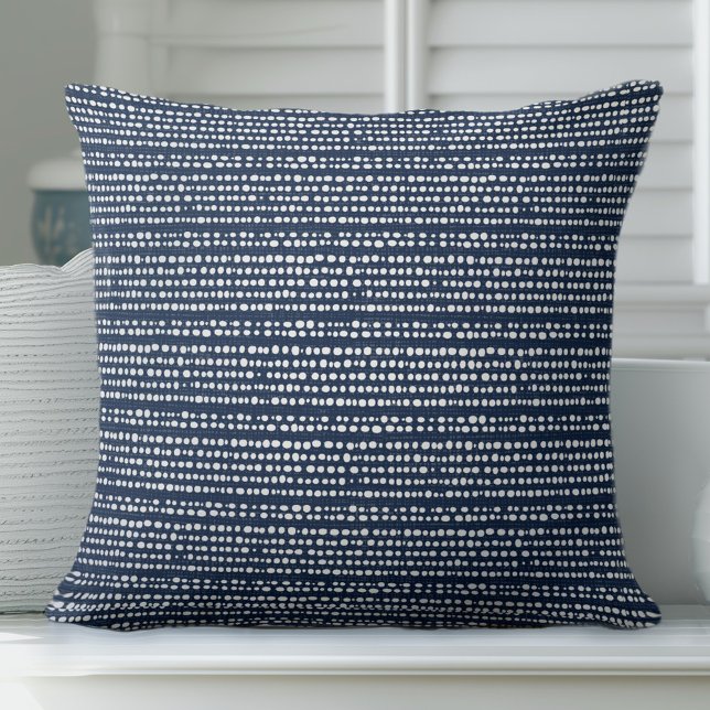Cojín decorativo azul marino (Subido por el creador)