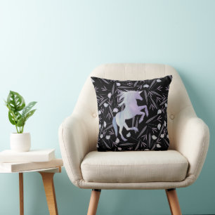 Cojín Decorativo Azul morado y negro unicornio y patrón floral