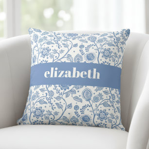 Cojín Decorativo Azul y Blanco Floral Botánico Nombre Personalizado
