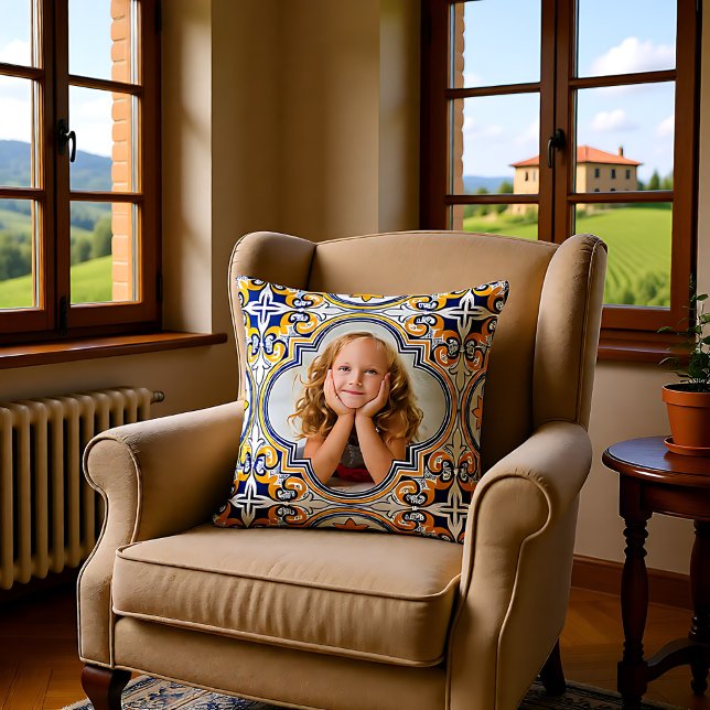 Cojín Decorativo Azulejos azules y amarillos, foto personalizado (Cute blue and yellow Azulejos, custom photo Throw Pillow)