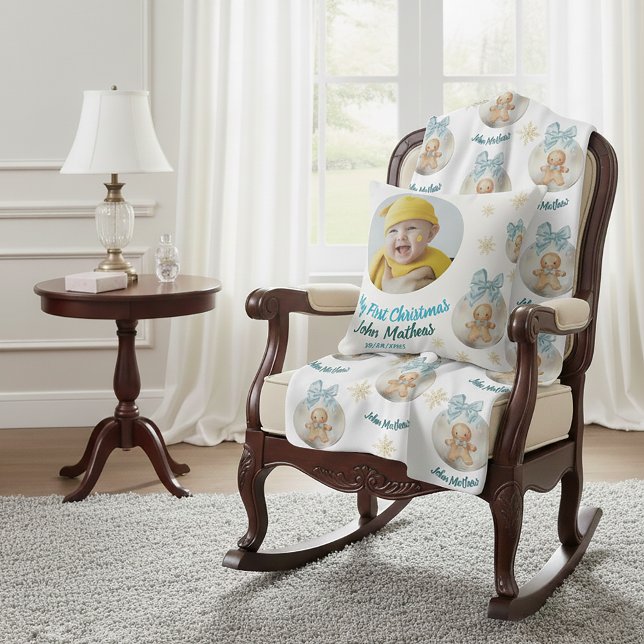 Cojín Decorativo Baby  boy First Christmas Gingerbread Photo & Name (Subido por el creador)