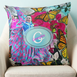 Cojín Decorativo Bailando con flores y mariposas PV01