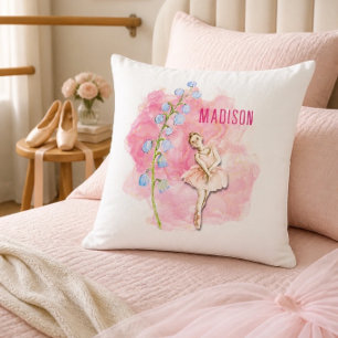 Cojín Decorativo Bailarina y Flor de Valle en Rosa