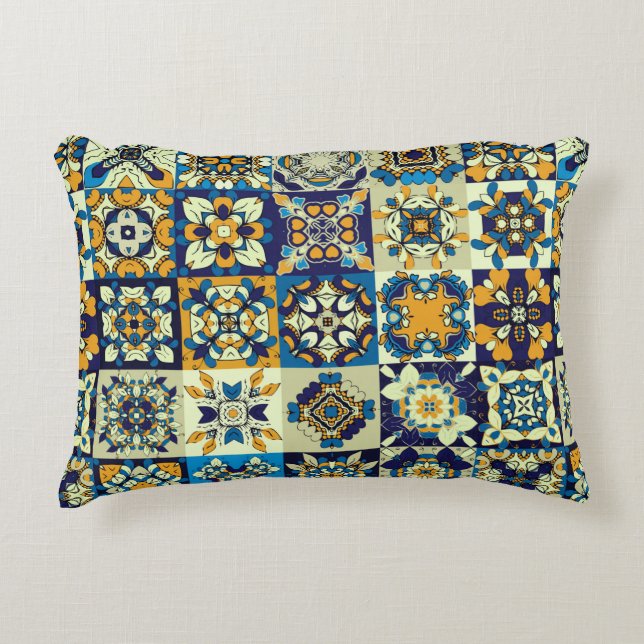 Cojín Decorativo Baldosas decorativas tradicionales ornamentadas. R (Anverso)