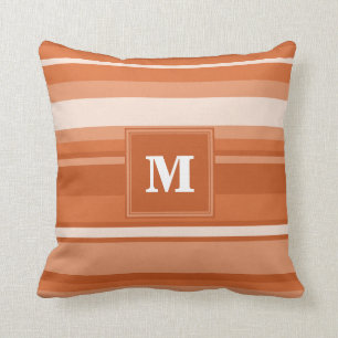 Cojín Decorativo Bandas de naranja monogramo