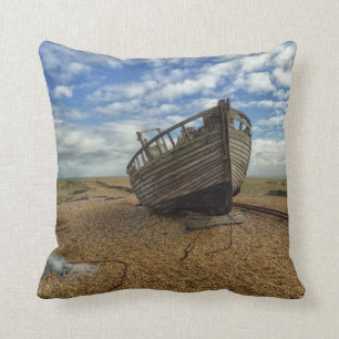 Cojín Decorativo Barco de pesca de madera abandonado el Dungeness