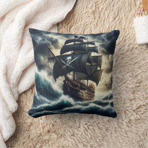 Cojín Decorativo Barco pirata navegando mares tormentosos al anoche