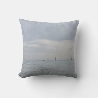 Cojín Decorativo Barcos de regata en línea