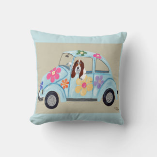 Cojín Decorativo Basset Hound en Coche Hippie
