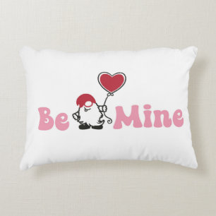 Cojín Decorativo Be Mine Gnome con globo de corazón
