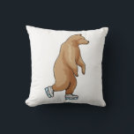Cojín Decorativo Bear at Ice skating with Ice skates<br><div class="desc">This design is the perfect gift for a birthday,  Christmas and other celebrations. It is suitable for women,  men and kids.</div>
