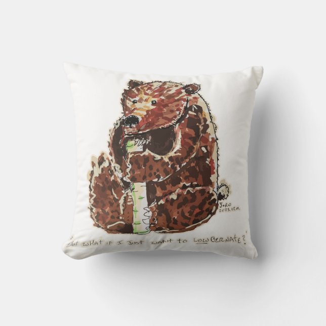 Cojín Decorativo Bear Contemplates Hibernation (Anverso)