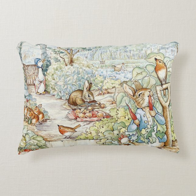 Cojín Decorativo Beatrix Potter Storybook Characters Garden (Anverso)