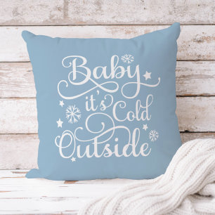Cojín Decorativo Bebé, hace frío afuera Dusty Blue Invierno