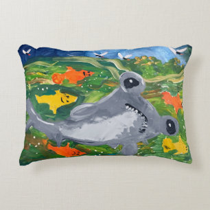 Cojín Decorativo Bebé tiburón "Arte de niños"