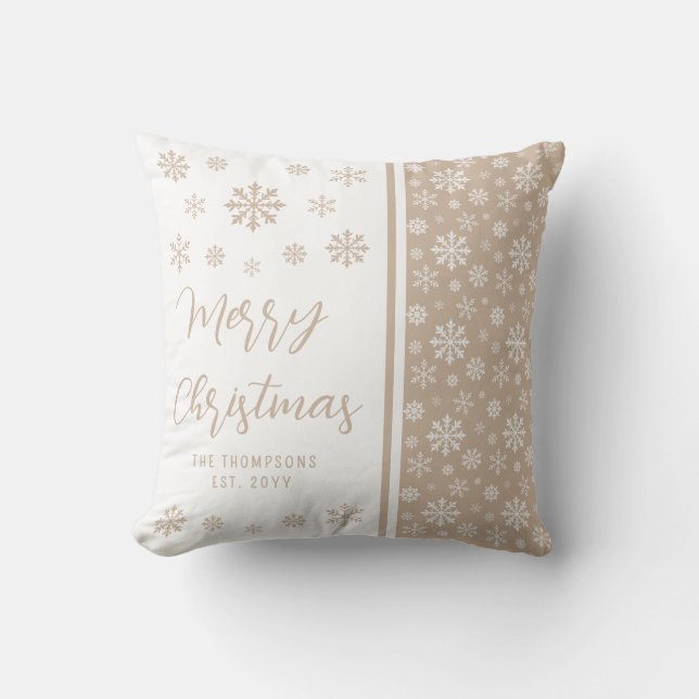 Cojín Decorativo Beige Snowflakes Merry Christmas With Family Name (Anverso)