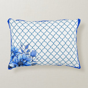 Cojín Decorativo Belleza floral azul y blanca