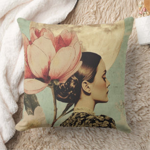 Cojín Decorativo Belleza iluminada por la luna - Mujer con flores r