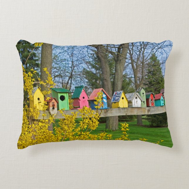 Cojín Decorativo Birdhouse Boulevard (Anverso)