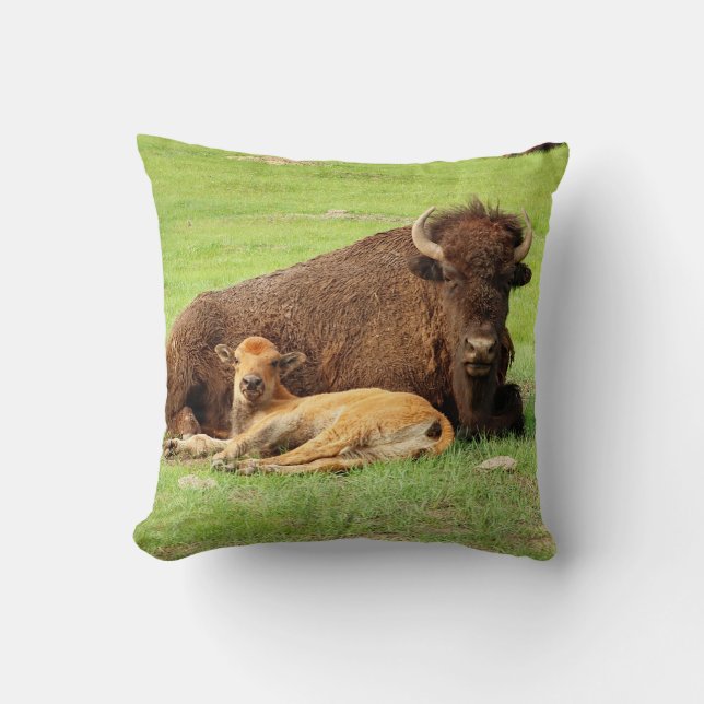 Cojín decorativo Bison Mother y Calf (Anverso)