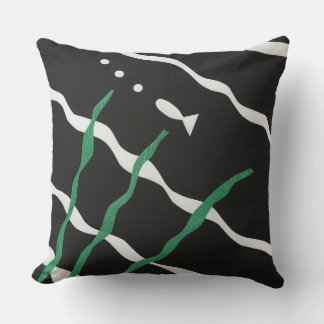 Cojín Decorativo Black and White Fish with bubbles and seaweed