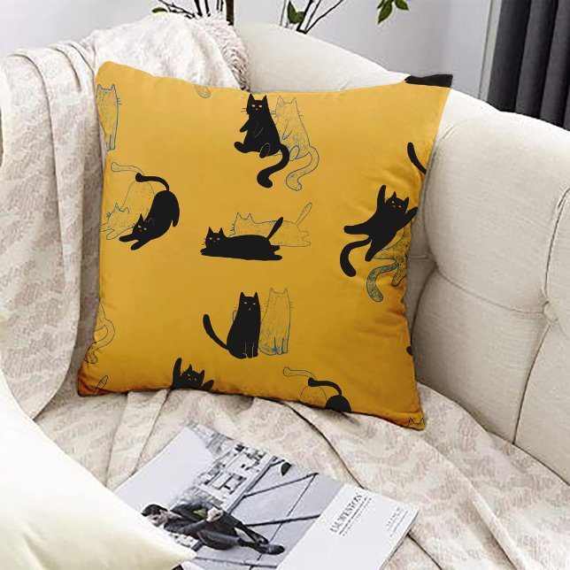 Cojín Decorativo Black Cats on Mustard with Blue Outlines– Modern  (Subido por el creador)