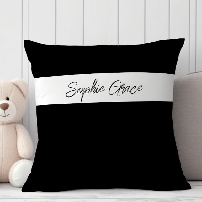 Cojín Decorativo Black Modern Simple Script Baby Shower (Subido por el creador)