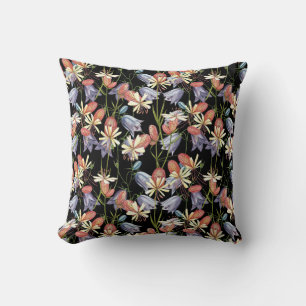 Cojín Decorativo Bladder Campion Bells: Floral acuarela