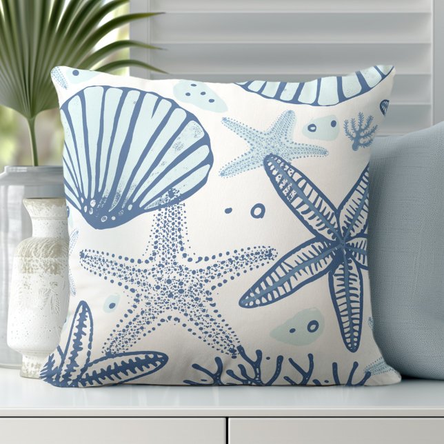Cojín decorativo blanco azul costero (Transform Your Room with Coastal Throw Pillows.)