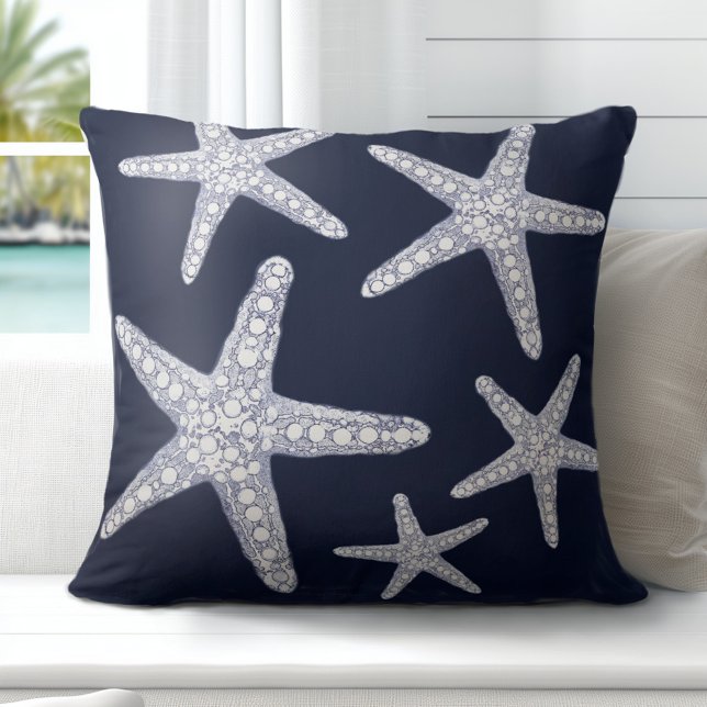 Cojín decorativo blanco azul de la Marina de los S (Discover Gorgeous Coastal Throw Pillows by Totally Coast.)