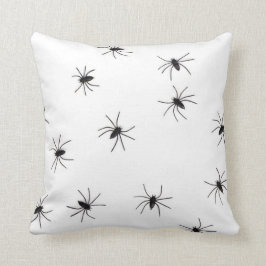Cojín decorativo blanco con las arañas