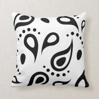 Cojín decorativo blanco y negro de Paisley