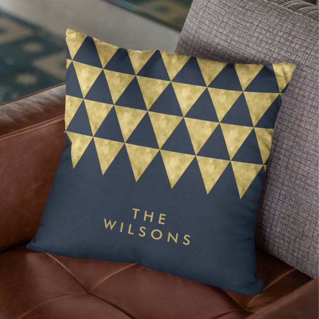 Cojín Decorativo Blue Elegant Name Faux Gold Triangle Pattern (Subido por el creador)