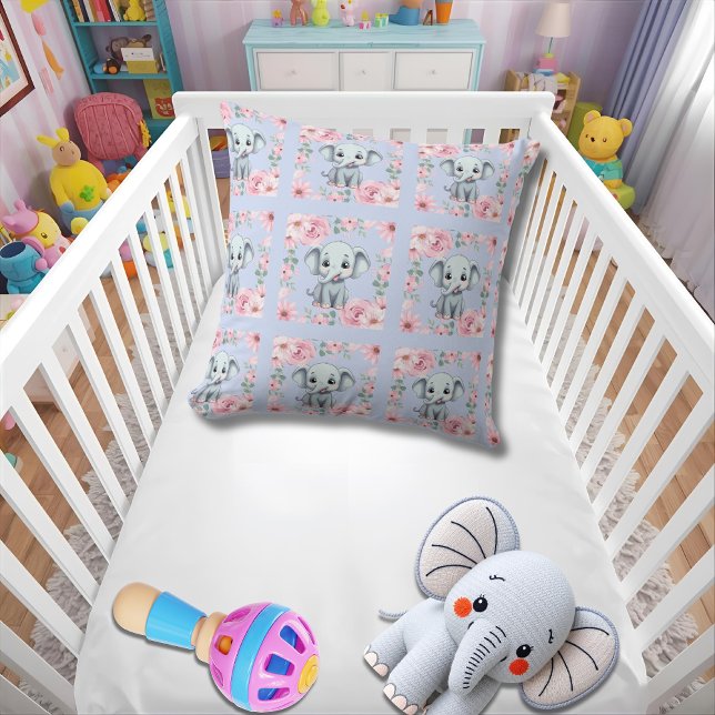 Cojín Decorativo Blue Elephant Throw Pillow (Subido por el creador)