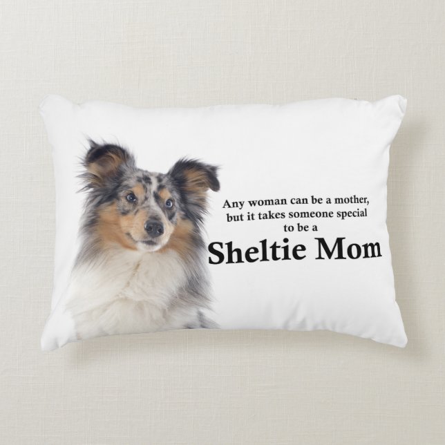 Cojín Decorativo Blue Merle Sheltie Mom Pillow (Anverso)