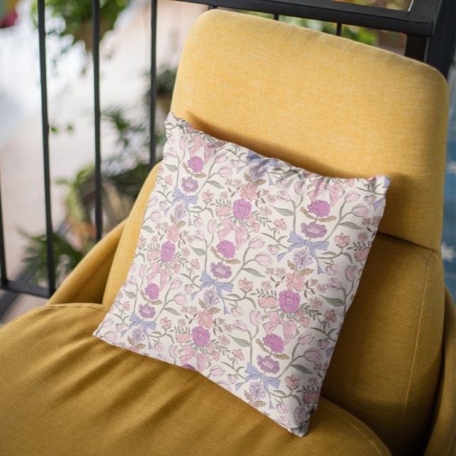 Cojín Decorativo Bocos rosados y flores Boho (Subido por el creador)