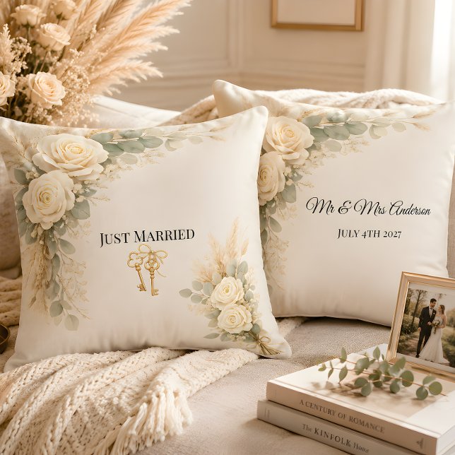 Cojín Decorativo Boda con tema rústico de lujo (Part of the luxury rustic wedding collection, throw pillow, different design on each side. )