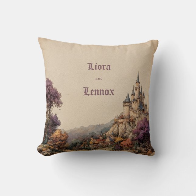 Cojín Decorativo Boda de Whimsical Castle Escudo (Anverso)