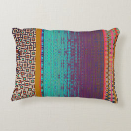 Cojín decorativo boho de diseño moderno y colorido
