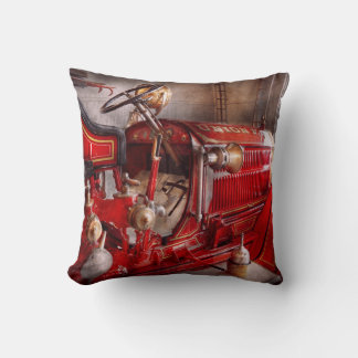 Cojín Decorativo Bombero - Esperando una llamada