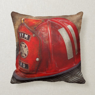 Cojín Decorativo Bombero - gorra - un sueño de la niñez