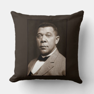 Cojín Decorativo Booker Washington: Educador afroamericano